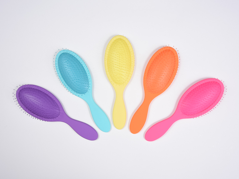 Brosse démêlante de massage de tête en silicone