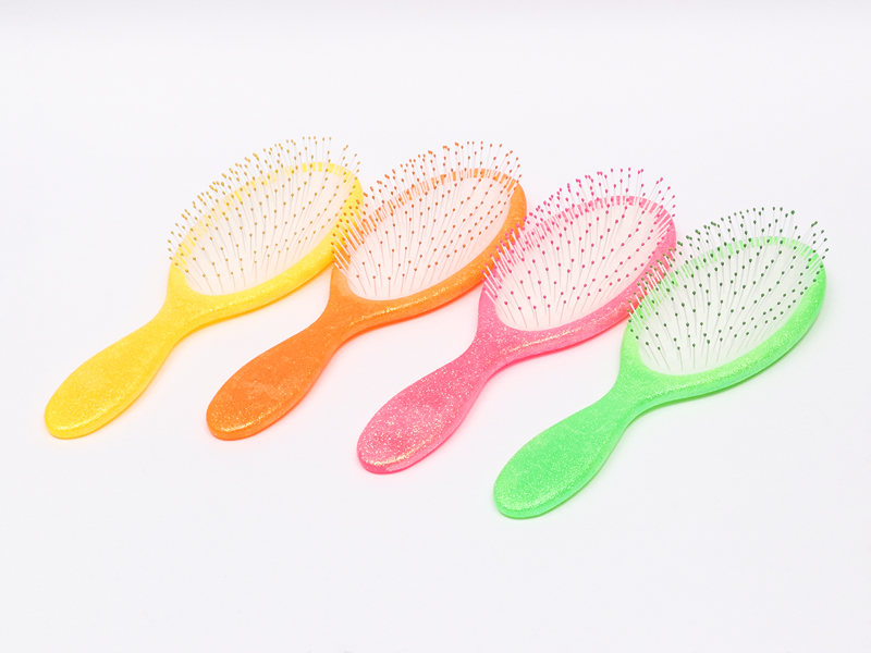 Brosse à coussin d'air ovale pour massage du cuir chevelu