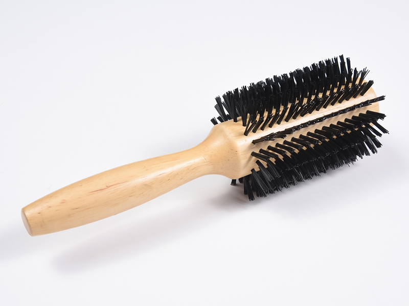 Brosse à cheveux ronde en bois de bambou