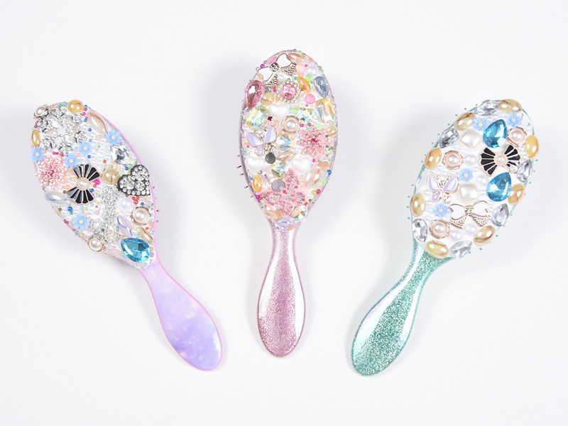 Brosse à cheveux démêlante ovale Jewelry Bling