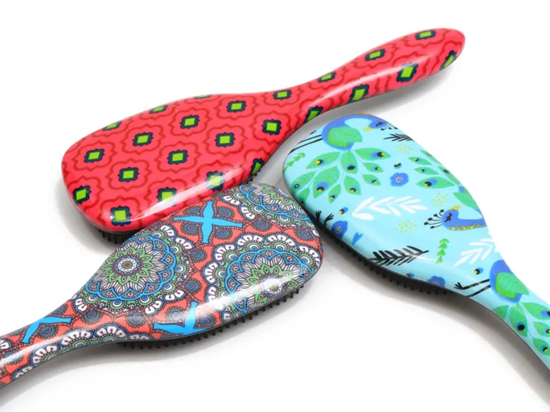 Brosse à cheveux démêlante bouclée en nylon coussin