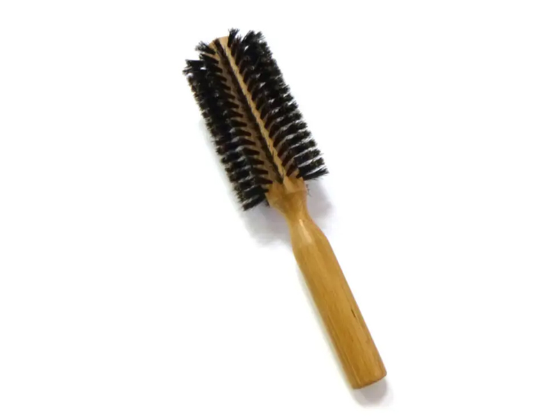 Brosse coiffante ronde en poils de sanglier en bambou