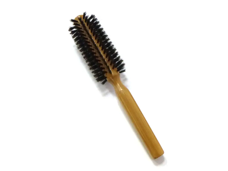 Brosse coiffante ronde en poils de sanglier en bambou