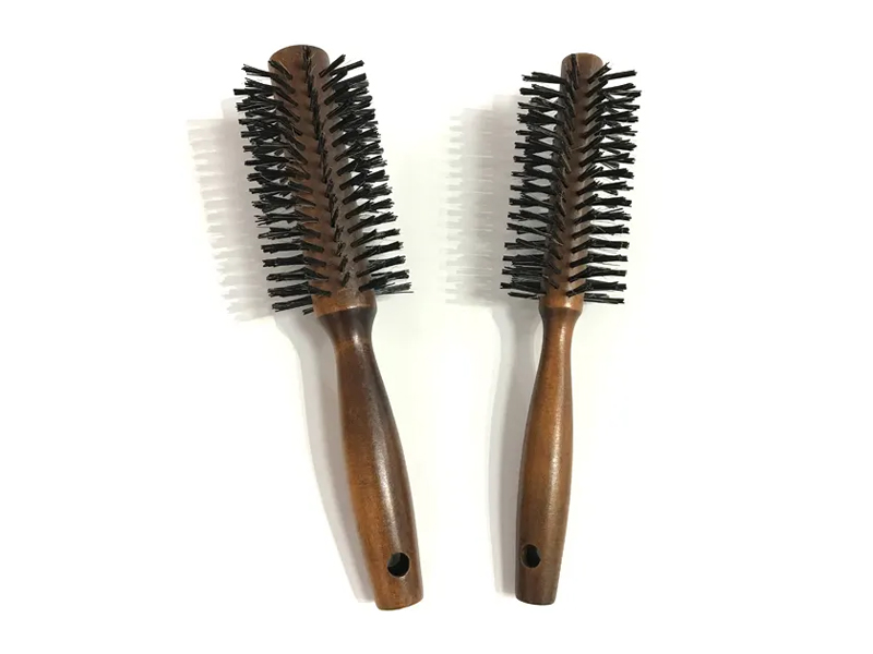 Brosse à cheveux synthétique ronde en poils de bambou