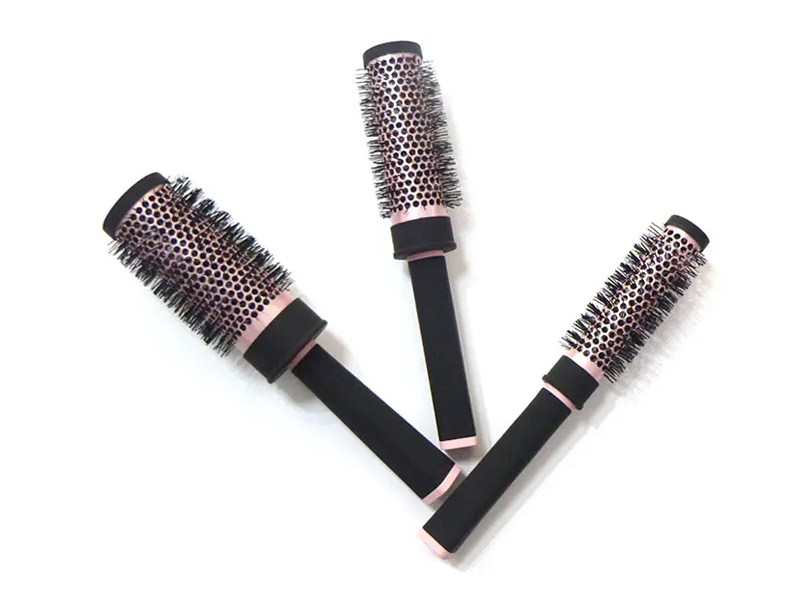Ensemble de brosses à cheveux rondes pour salon