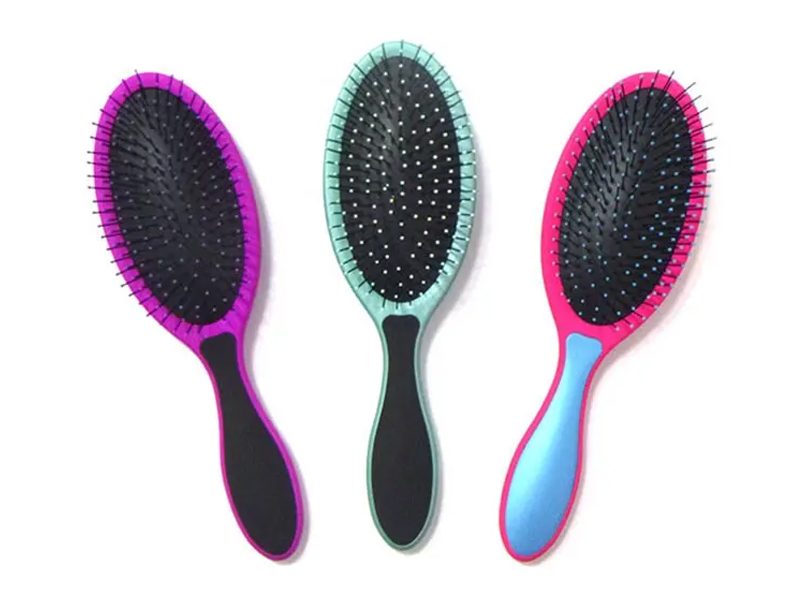 Brosse à cheveux ondulée noire ovale multicolore 360 ​​Tangle Denman