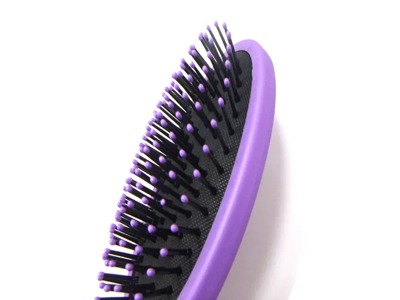 Ensemble de brosses à cheveux avec coussin de revêtement en caoutchouc plastique