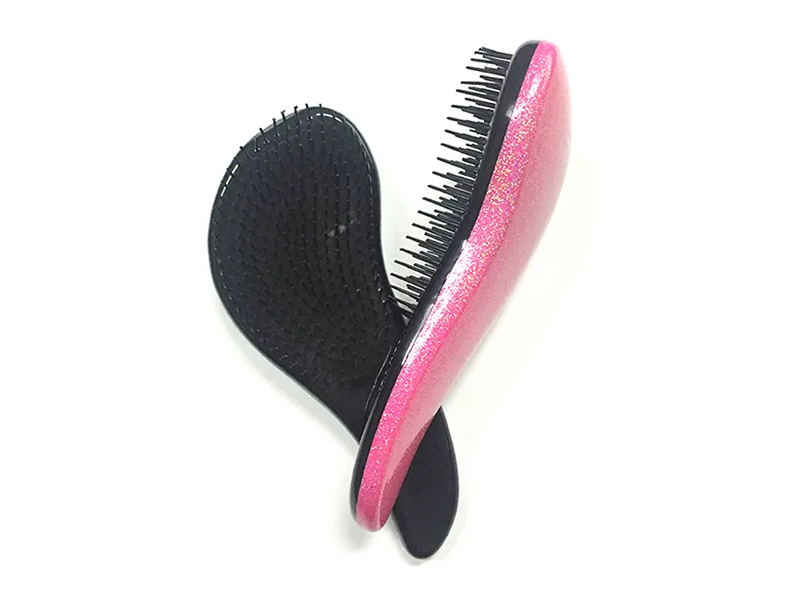 Brosse démêlante pour extensions de cheveux