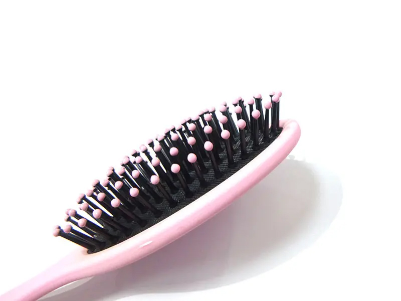 Brosse à cheveux démêlante humide