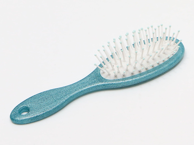 Petite brosse de massage en plastique pour bébé 2022