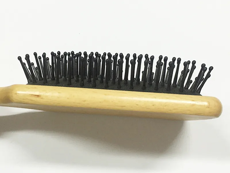 Brosse à cheveux en bois et en bambou BSCI