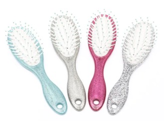 Comment utiliser la brosse à cheveux de massage ?